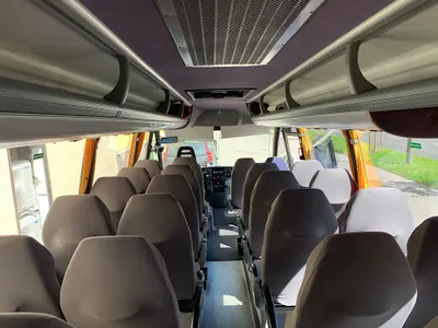 Autokary autobusy przewóz osób Pro-Tour Łódź